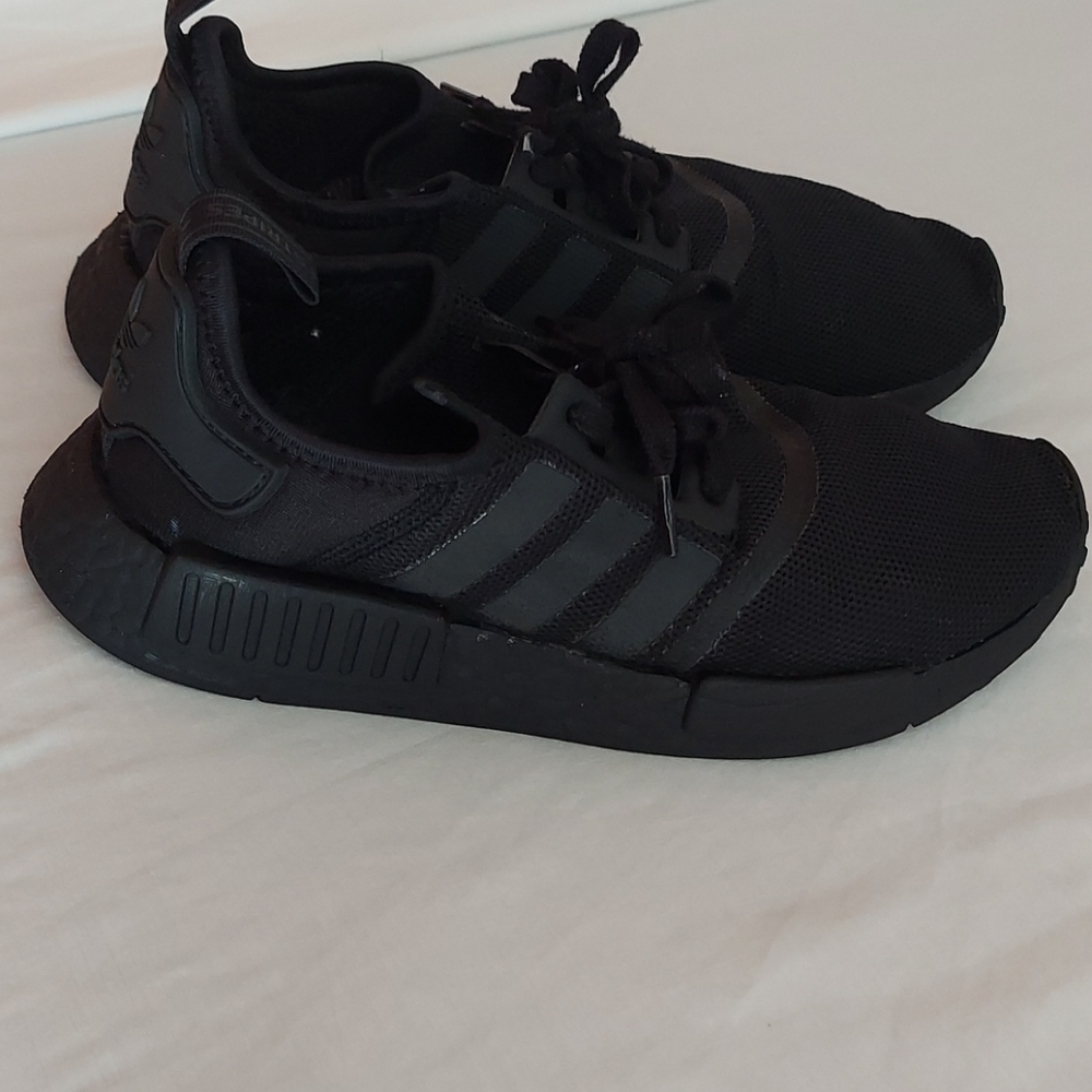 Adidas NMD R-1 Triple Black